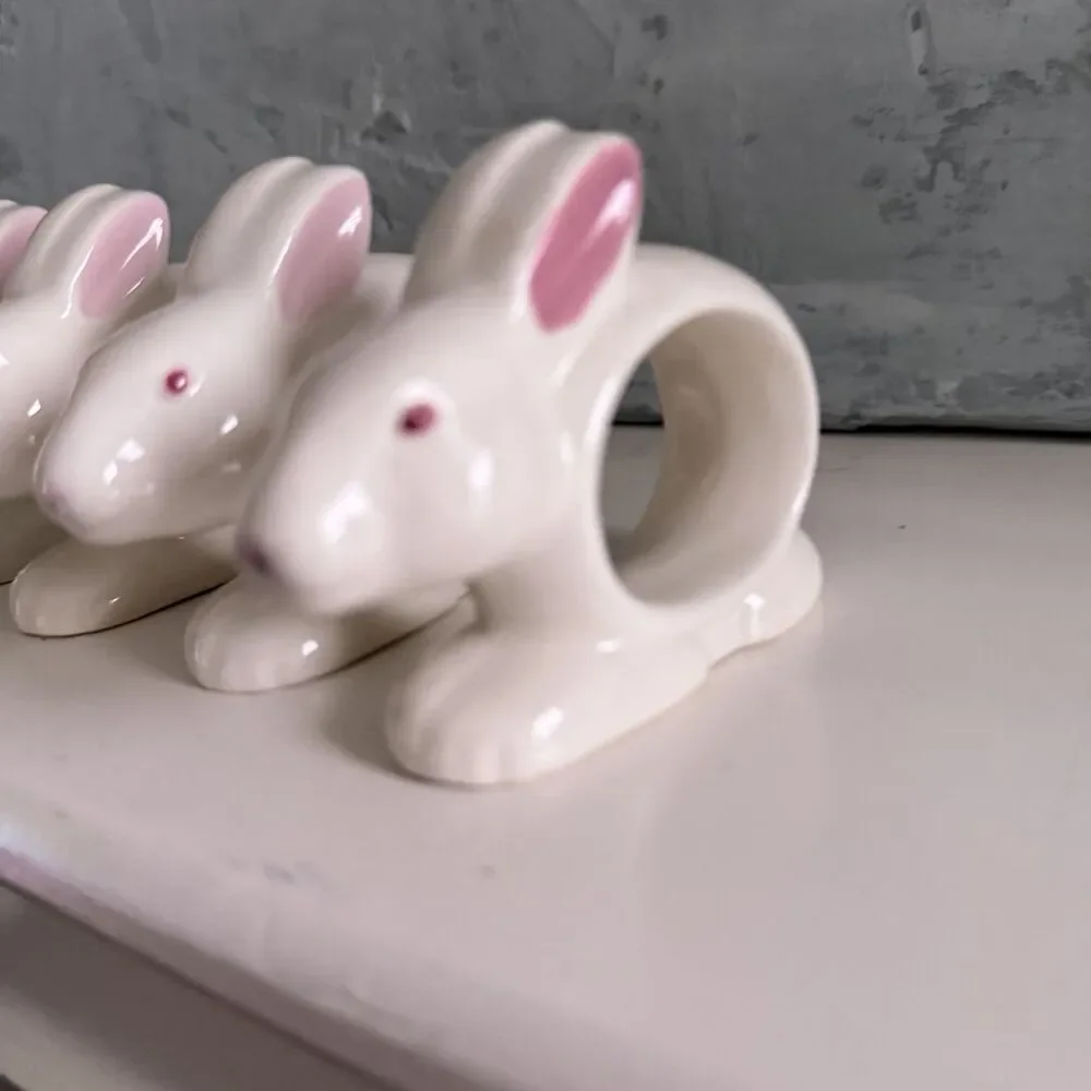 Vintage Japan White Bunny Rabbit Napkin Rings Ceramic Porcelain Easter Set Of 4